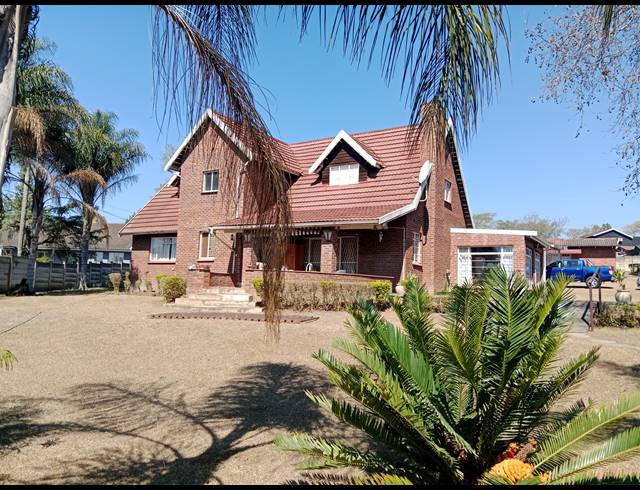 4 BEDROOM HOUSE FOR SALE IN LINCOLN MEADE